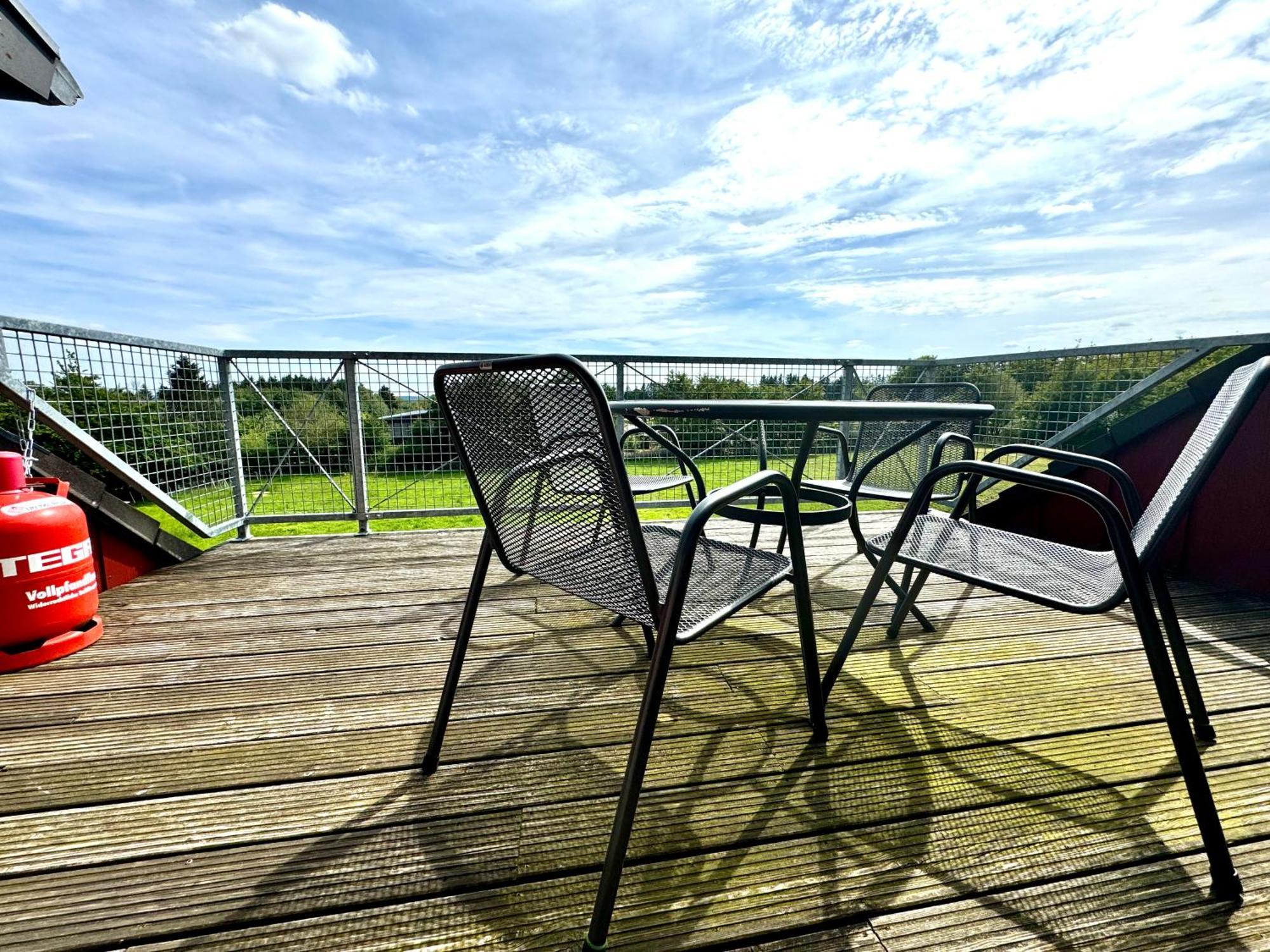 Hof Vierzehnender Im Hohen Venn - 70Qm Fachwerk-Studio - Grosses Wohn-Schlafzimmer Mit Dachterrasse Und Kaminofen - Separate Kueche - Perfekt Fuer Paare - Monschau - Eifel - Hunde Willkommen - Islandpferde Kültér fotó