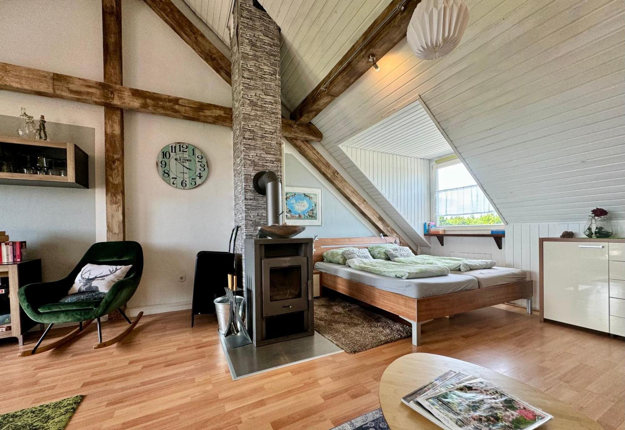 Hof Vierzehnender Im Hohen Venn - 70Qm Fachwerk-Studio - Grosses Wohn-Schlafzimmer Mit Dachterrasse Und Kaminofen - Separate Kueche - Perfekt Fuer Paare - Monschau - Eifel - Hunde Willkommen - Islandpferde Kültér fotó